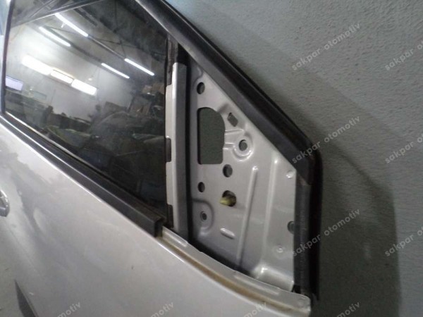 Dacia Jogger Sağ Ön Kapı Orjinal Sökme Dolu 801004600R CP (BF110)