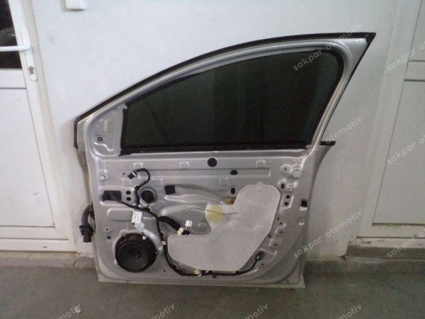 Dacia Jogger Sağ Ön Kapı Orjinal Sökme Dolu 801004600R CP (BF110)