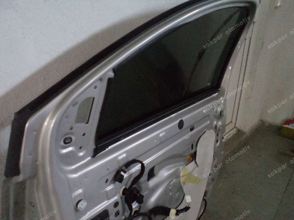 Dacia Jogger Sağ Ön Kapı Orjinal Sökme Dolu 801004600R CP (BF110)