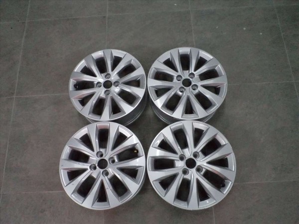 Renault Clio 4 5 16 İnç Alüminyum Jant Takım CMS 4x100 Açık Gri Orj 403009088R 403008858R 403008062R YP (FB110)