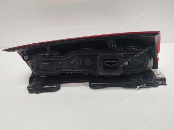 Dacia Dokker Sol Stop Lambası (Cam Kırık) 265551619R 265556730R CP HP (GH110)