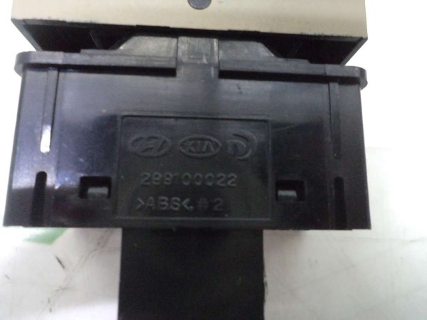 Hyundai İ10 İç Aydınlatma Svici Düğmesi Orj 299100022 CP (AF132)