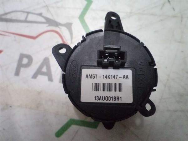 Ford Focus Direksiyon Kontrol Kumanda Düğmesi Orj AM5T-14147AA CP (AF133)