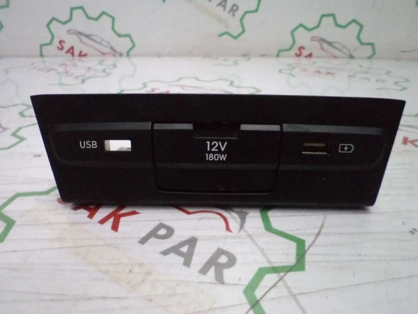 Hyundai İ20 Usb Aux İpod Kablosu ve Çerçevesi RHD Orj 96125-Q0120 SP YP (AF134)