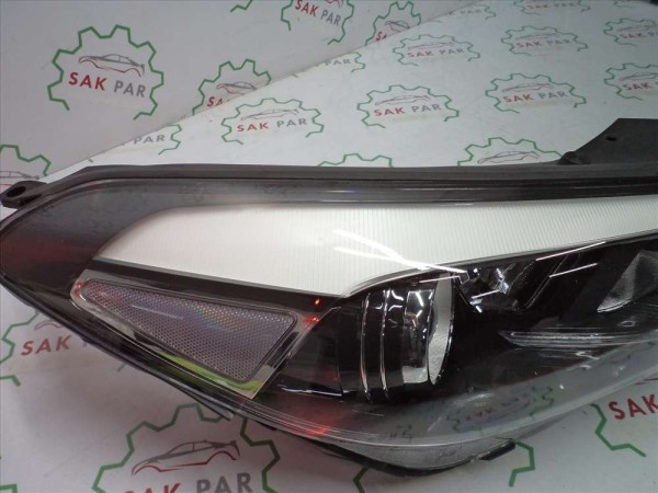 Hyundai Tucson Led Sağ Far Orjinal 92102-D7100 CP (AA130-DB130-CE110)