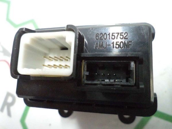 Hyundai İ10 AUX USB Giriş Ünitesi Orj 96120-B9100 CP (DB126)