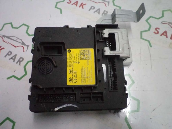 Hyundai İ20 Kontrol Ünitesi Beyin ECU Orj 95400-Q0110 SP YP (DB-129)