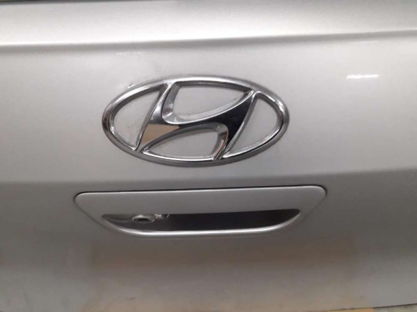 Hyundai İ10 2020> Bagaj Kapağı Dolu ( GRİ ) 72800-K7000 SP YP (AB110)