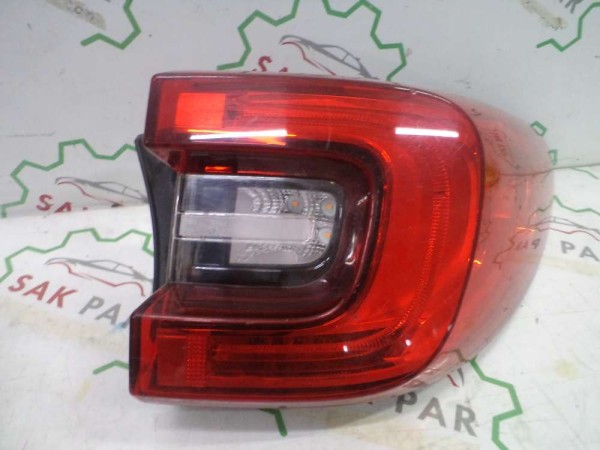 Renault Kadjar Sağ Stop Lambası CP 265504776R (ED110 - ED111)