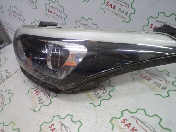 Hyundai İ20 Sol Far Ledli Orj 92101-C8200 CP (ED-120-EE120-CE110)