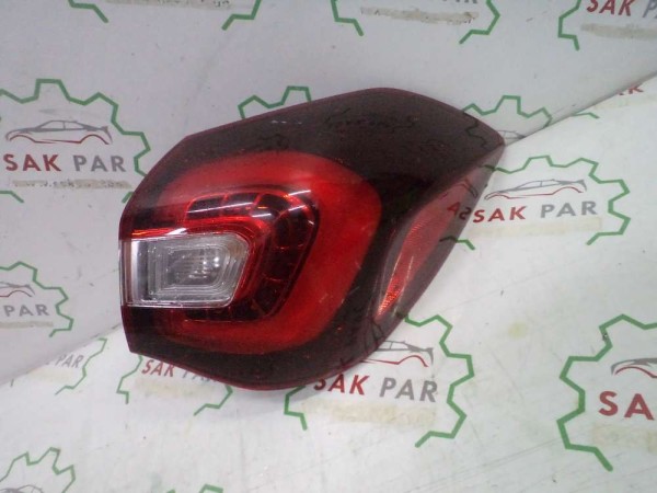 Hyundai i20 Sağ Dış Stop Lambası CP 92402C8700 (AC110)