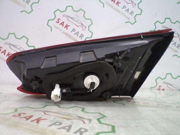 Hyundai i20 Sol Arka İç Stop Lambası CP 92403-C8700 (BA128-AD110)