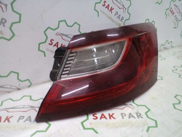 Renault Megane 4 Sağ Dış Stop (camı kırık) Orj 265507297R CP HP (EC110)