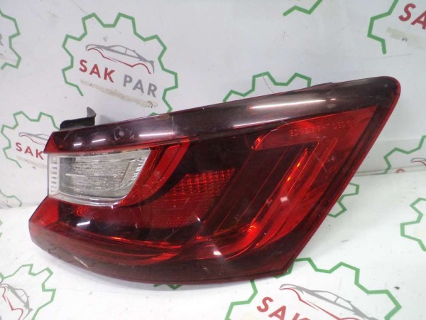 Renault Megane 4 Sağ Dış Stop (duy sorunlu camı kırık) Orj 265507297R CP HP (EC110)