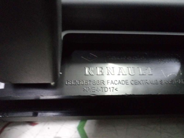 Renault Clio 5 Radio Teyp Çerçevesi Orj 280381481R 682605786R SP YP (GI120)