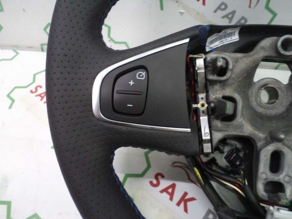 Renault Captur Direksiyon Simidi 484009811R YP (A-G-140)