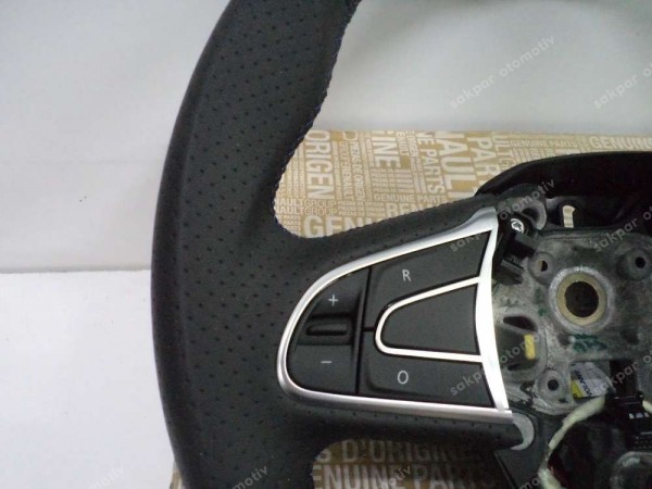 Renault Megane4 Direksiyon Simidi 484008738R YP (EB130)