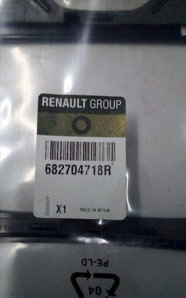 Renault Captur Torpido Teyp Radyo Çerçevesi Orj 682704718 YP (DA1310)