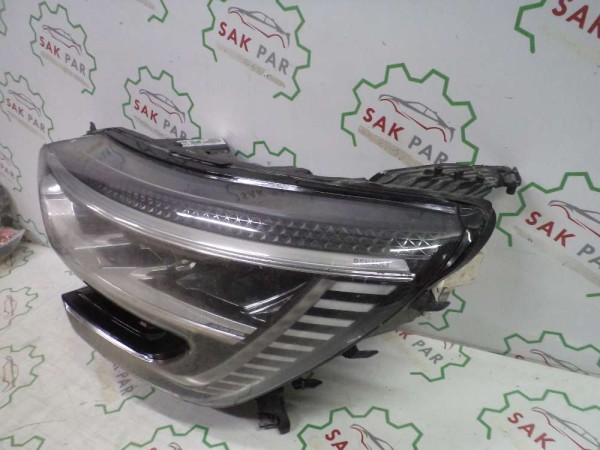 Renault Megane 5 Sol Far Led  Orj 260604081R CP HP (EC120)