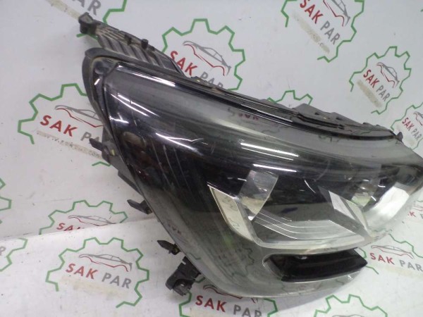 Renault Megane 4 Touch Sağ Far Orj  260100767R CP  (EC120 - BB130)