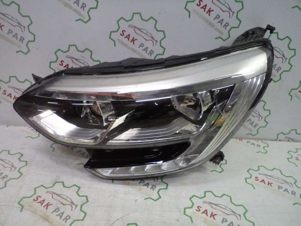 Renault Megane 4 Sol Far (Sarı Soket) 260609985R CP (AA120)