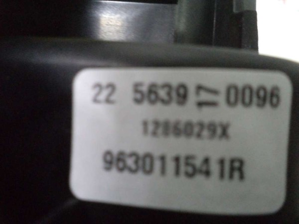 Renault Captur Sağ Dikiz Aynası Orj 963011541R YP (CD120)