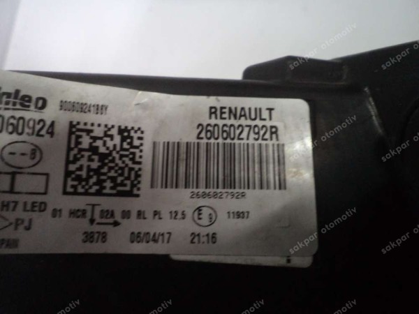 Renault Megane 4 Ön Sol Far Lambası 260602792R CP (EC120-BE130)