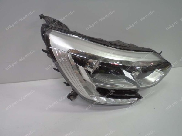 Renault Megane 4 Ön Sağ Far Krom Çerçeveli Orj 260102357R CP (EC120-BE130)