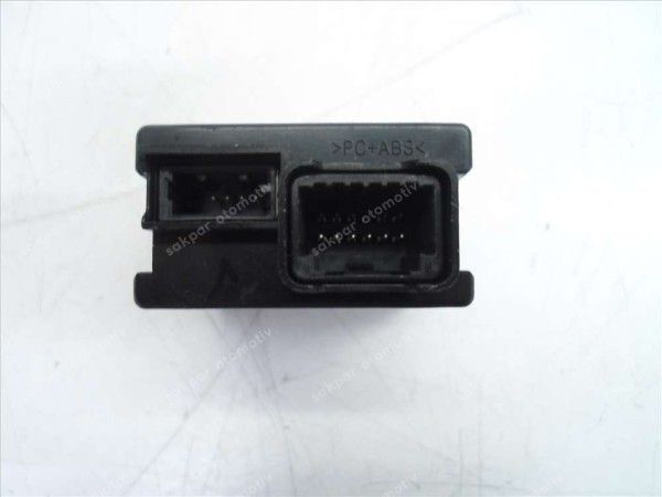 Hyundai Elantra Aux Usb Girişi Modülü 96120-F2010 CP (DE1211)