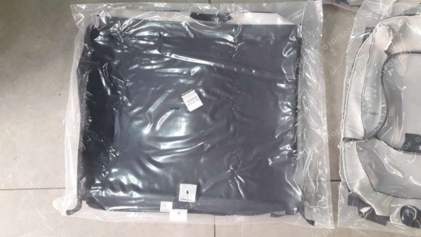 Renault Megane 4 Arka Koltuk Sırt Kılıfı Orj 886203316R YP (CG110)