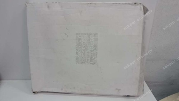 Dacia Sandero Stepway Sağ Ön Koltuk Sırt Kılıfı Orjınal Sıfır YP 876202330R (IA130)