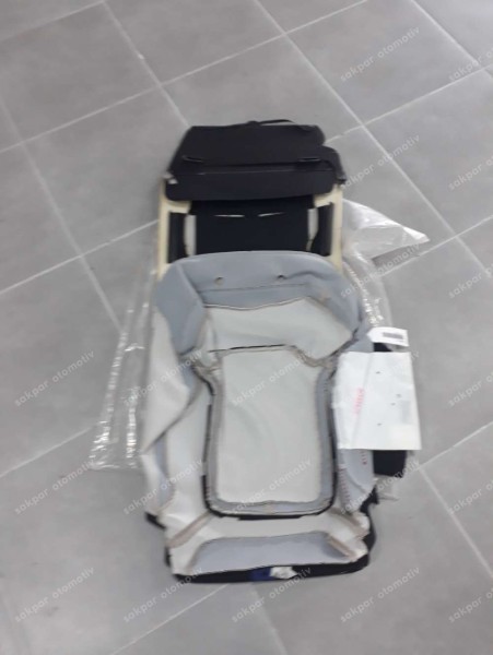 Renault Megane 4 Sedan Sağ Ön Sırt Kılıfı ERK Orj. YP 876208749R (CG110)(CF110)