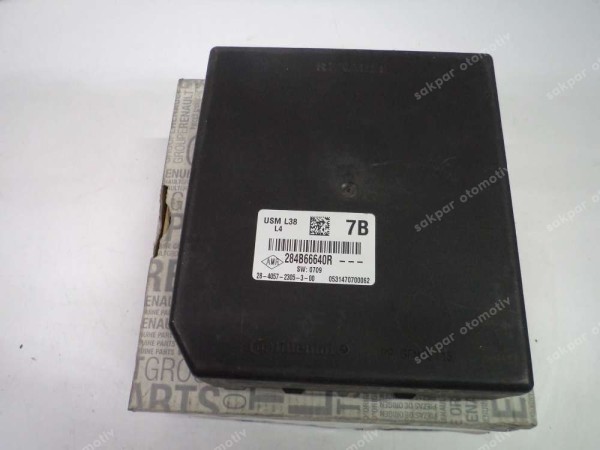 Renault Megane 3 Fluence Elektronik Bağlantı Ünitesi Sigorta kutusu Orj 284B66640R YP (EB1213)