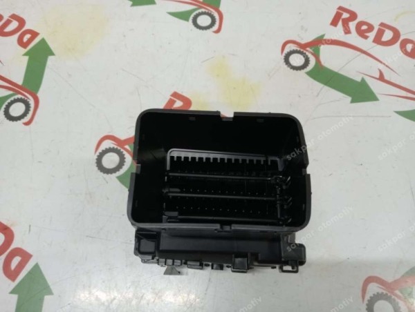 Renault Trafic 3 Orta Sol Havalandırma Izgarası 687512069R YP (DA115)