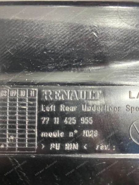 Renault Megane 3 Sol Yan Arka Tampon Koruyucu Ucu 7711425955 CP (CG120)